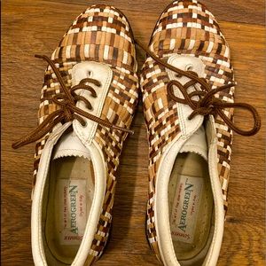 Vintage Designer Italian Hand Woven Leather Shoes Aerogreen